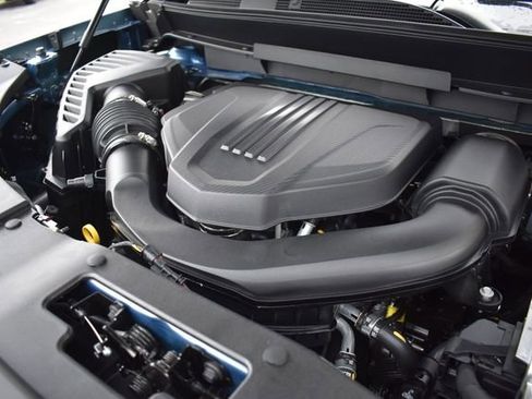 New 2026 Chevrolet Traverse Z71 w/ Driver Confidence Package image 38