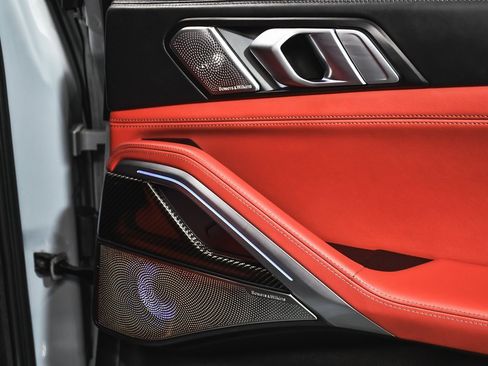 Used 2024 BMW X6 M Competition w/ Executive Package image 19