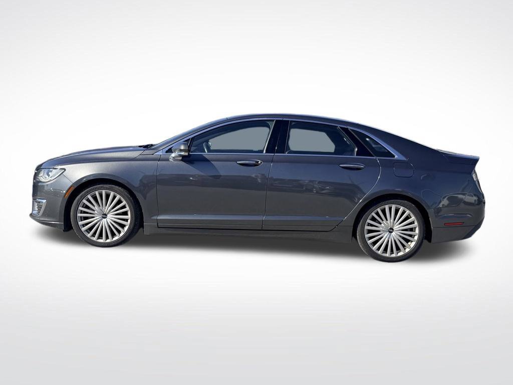Used 2017 Lincoln MKZ Reserve w/ Climate Package FWD image 3