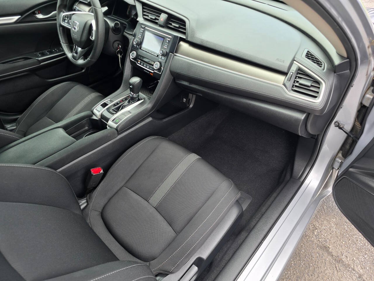 Used 2020 Honda Civic LX image 31