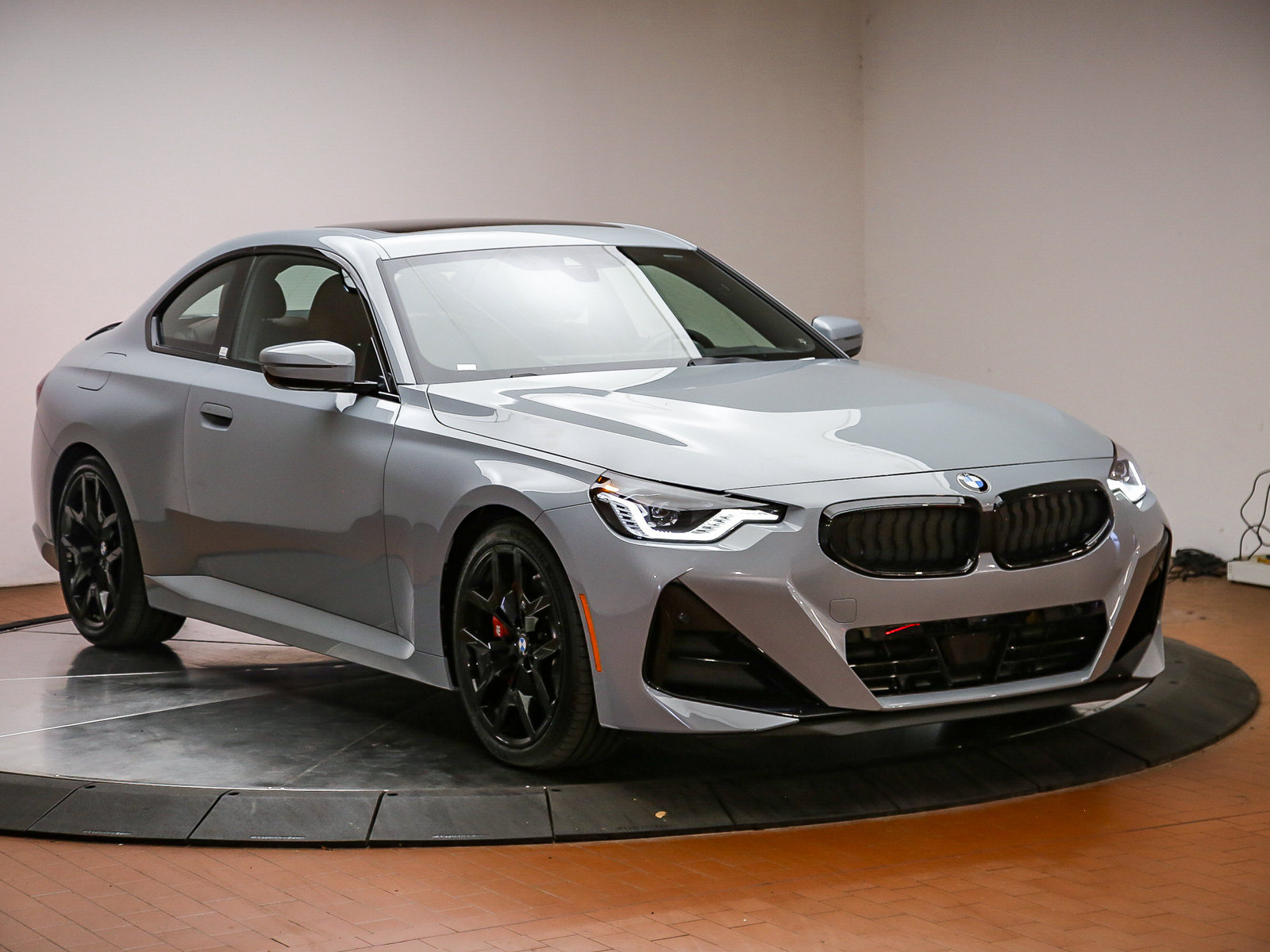 Used 2026 BMW 230i Coupe w/ Premium Package RWD image 3
