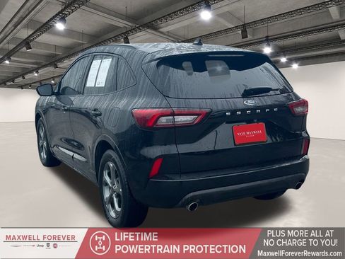 Used 2023 Ford Escape ST-Line image 14