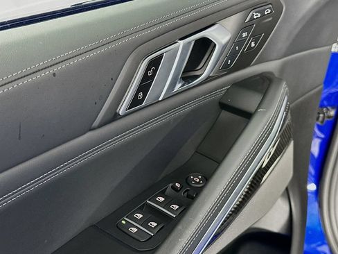 Used 2023 BMW X6 M AWD/4WD image 18