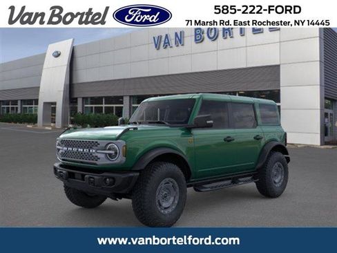Used 2025 Ford Bronco Badlands image 51