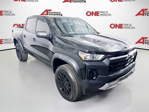Used 2023 Chevrolet Colorado Trail Boss image 1