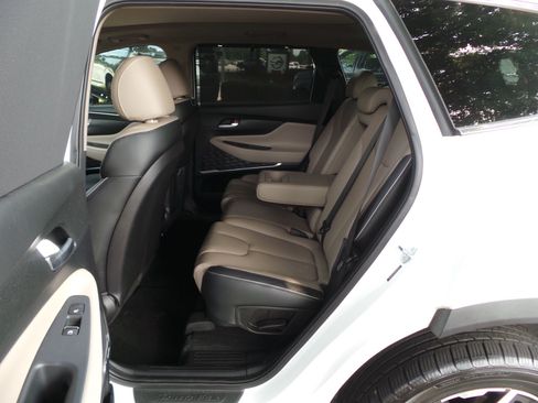 Used 2022 Hyundai Santa Fe Limited FWD image 15