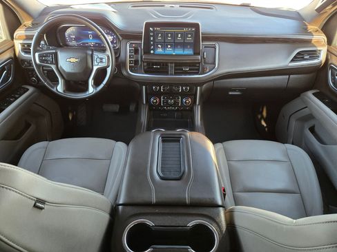 Certified 2023 Chevrolet Suburban LT image 16