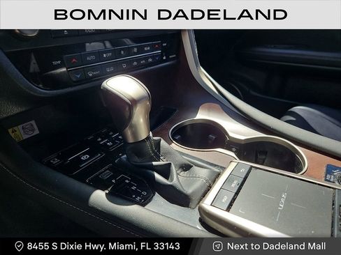 Used 2021 Lexus RX 350L FWD w/ Premium Package image 16