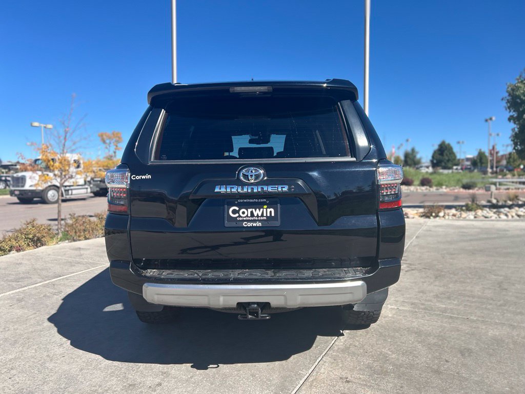 Used 2024 Toyota 4Runner TRD Off-Road Premium AWD/4WD image 7
