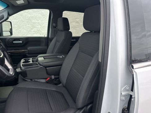 Used 2023 GMC Sierra 2500 SLE w/ SLE Convenience Package image 13