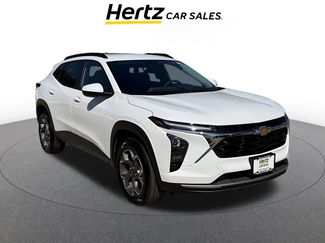 Used 2025 Chevrolet Trax LT video 1
