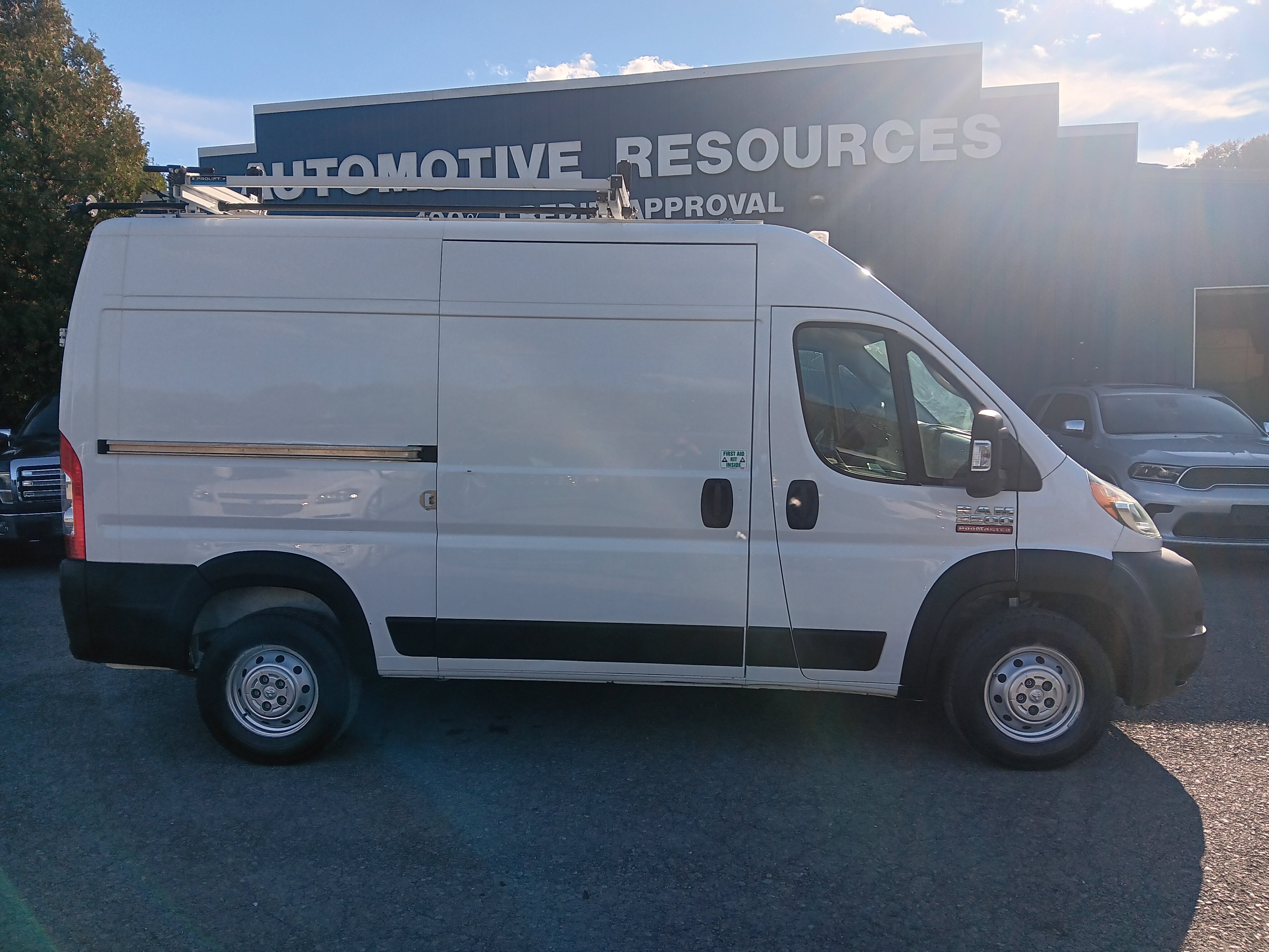 Used 2020 RAM ProMaster 2500 FWD image 6