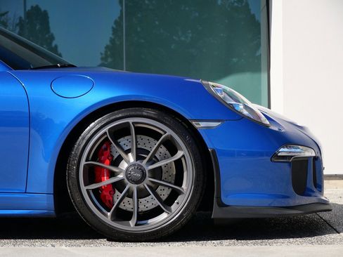 Used 2015 Porsche 911 GT3 image 10