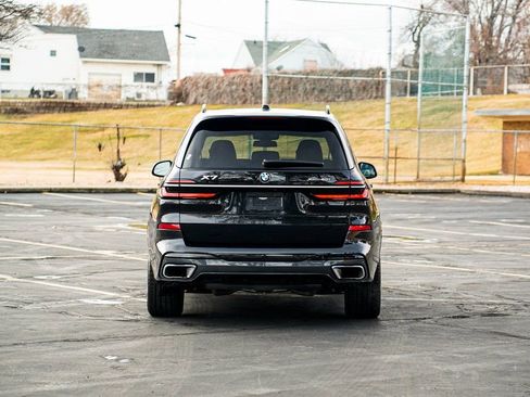 Used 2023 BMW X7 xDrive40i w/ M Sport Package image 6