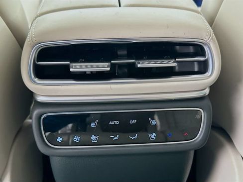 New 2026 Genesis GV80 3.5T Prestige AWD/4WD image 18