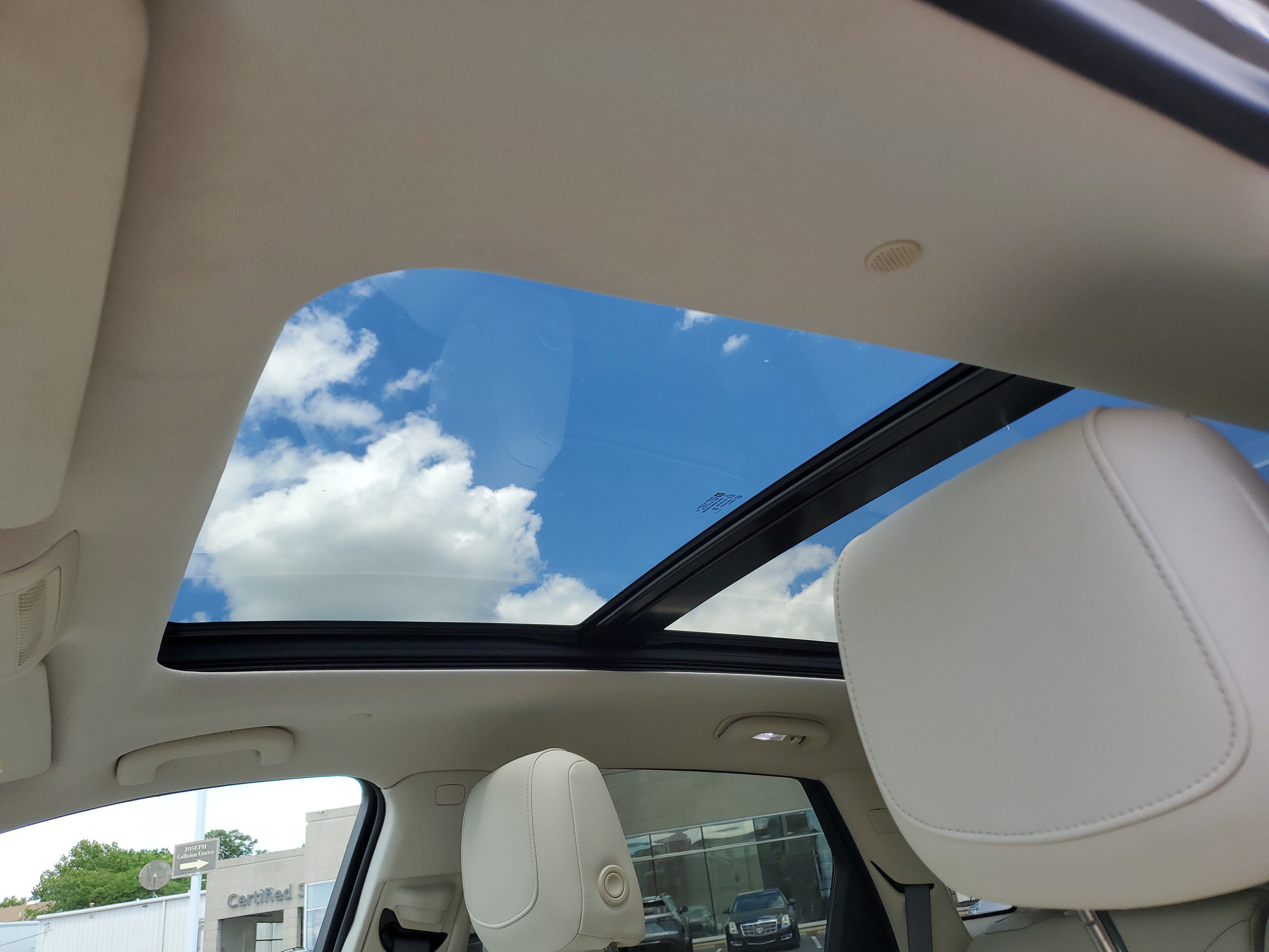 Certified 2023 Cadillac XT5 Premium Luxury AWD/4WD image 20