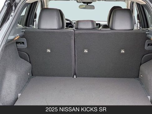 Certified 2025 Nissan Kicks SR FWD image 20