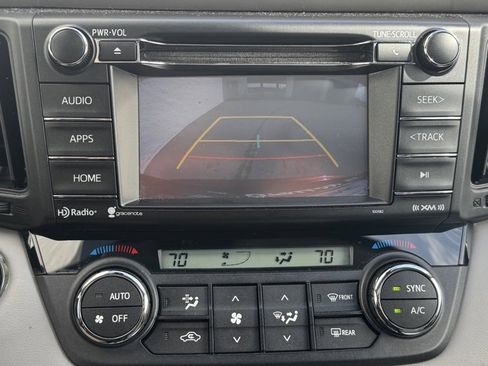 Used 2018 Toyota RAV4 XLE image 21