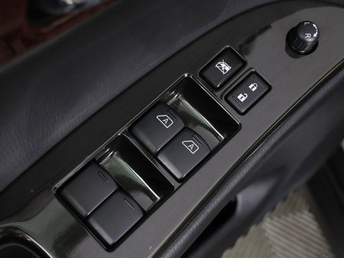 Used 2017 INFINITI QX50 AWD image 33