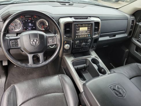 Used 2017 RAM 1500 Sport w/ Convenience Group image 8