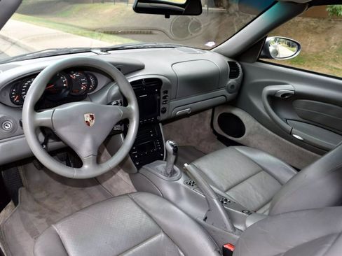 Used 2002 Porsche 911 Cabriolet image 16