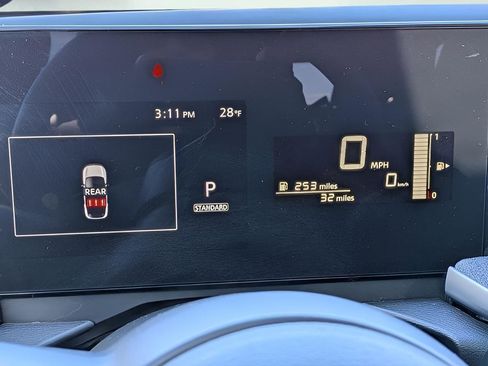 Used 2025 Nissan Kicks SV w/ SV Premium Package AWD/4WD image 13
