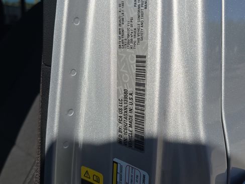 Used 2022 Jeep Gladiator Sport image 36