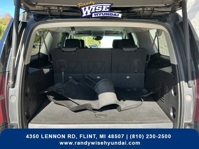 Used 2018 Chevrolet Suburban LT AWD/4WD image 30