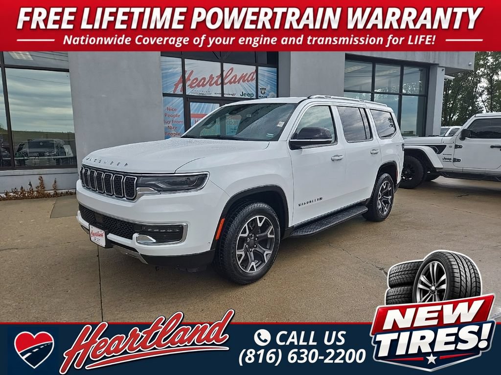 Used 2024 Jeep Wagoneer Series III AWD/4WD image 1