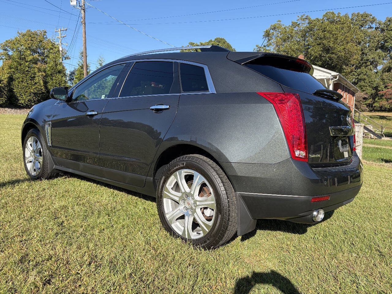 Used 2015 Cadillac SRX Performance w/ Driver Awareness Package FWD image 2