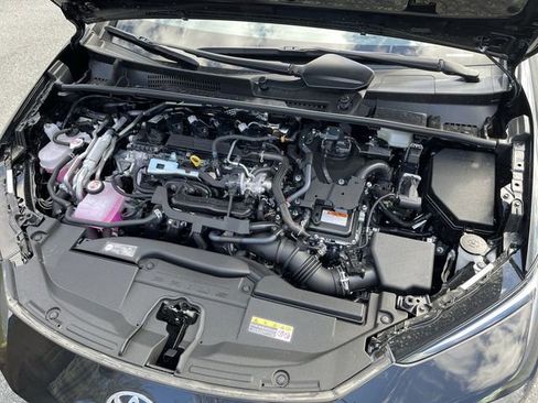 New 2026 Toyota Prius Plug-In Hybrid FWD image 11
