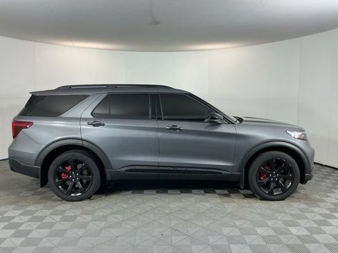 Used 2022 Ford Explorer ST w/ Equipment Group 401A AWD/4WD image 4