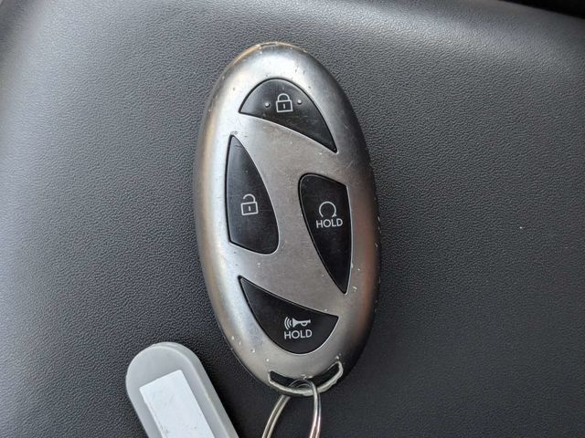 Used 2025 Hyundai Kona SEL AWD/4WD image 29