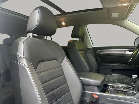 Used 2018 Volkswagen Atlas SEL Premium AWD/4WD image 27