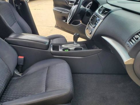 Used 2016 Nissan Altima 2.5 S w/ Power Driver Seat Package FWD image 16