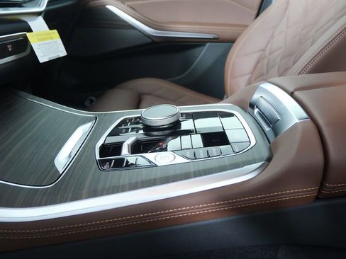 Used 2026 BMW X5 sDrive40i image 22