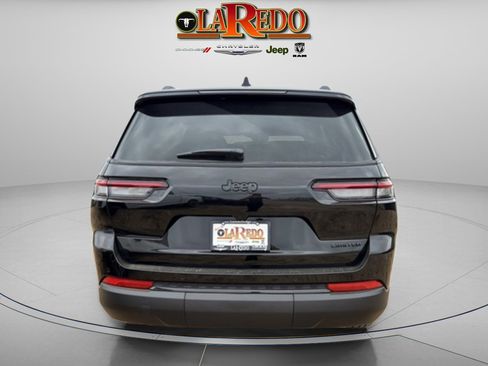 New 2025 Jeep Grand Cherokee L Limited w/ Black Appearance Package image 6