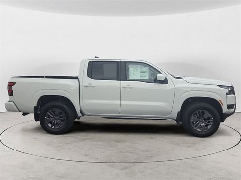 New 2026 Nissan Frontier SV w/ All-Weather Content Package image 6