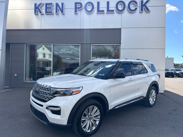 Used 2022 Ford Explorer Limited w/ Equipment Group 301A AWD/4WD image 2