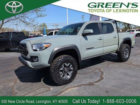Used 2023 Toyota Tacoma TRD Off-Road image 1
