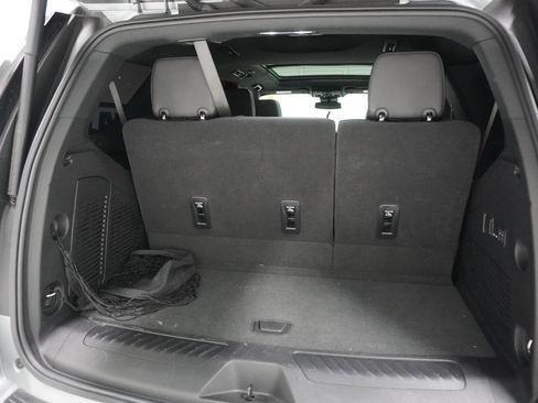 Used 2025 Chevrolet Tahoe LT w/ Comfort Package image 8