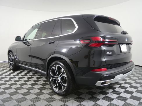 Certified 2026 BMW X5 sDrive40i RWD image 5