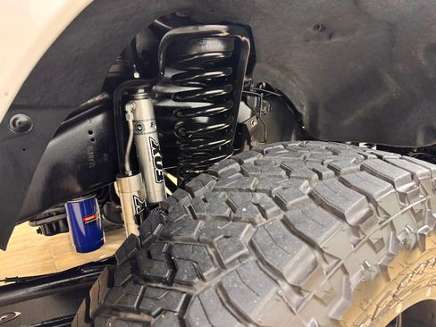 Used 2013 Ford F250 Lariat w/ Lariat Ultimate Pkg image 5