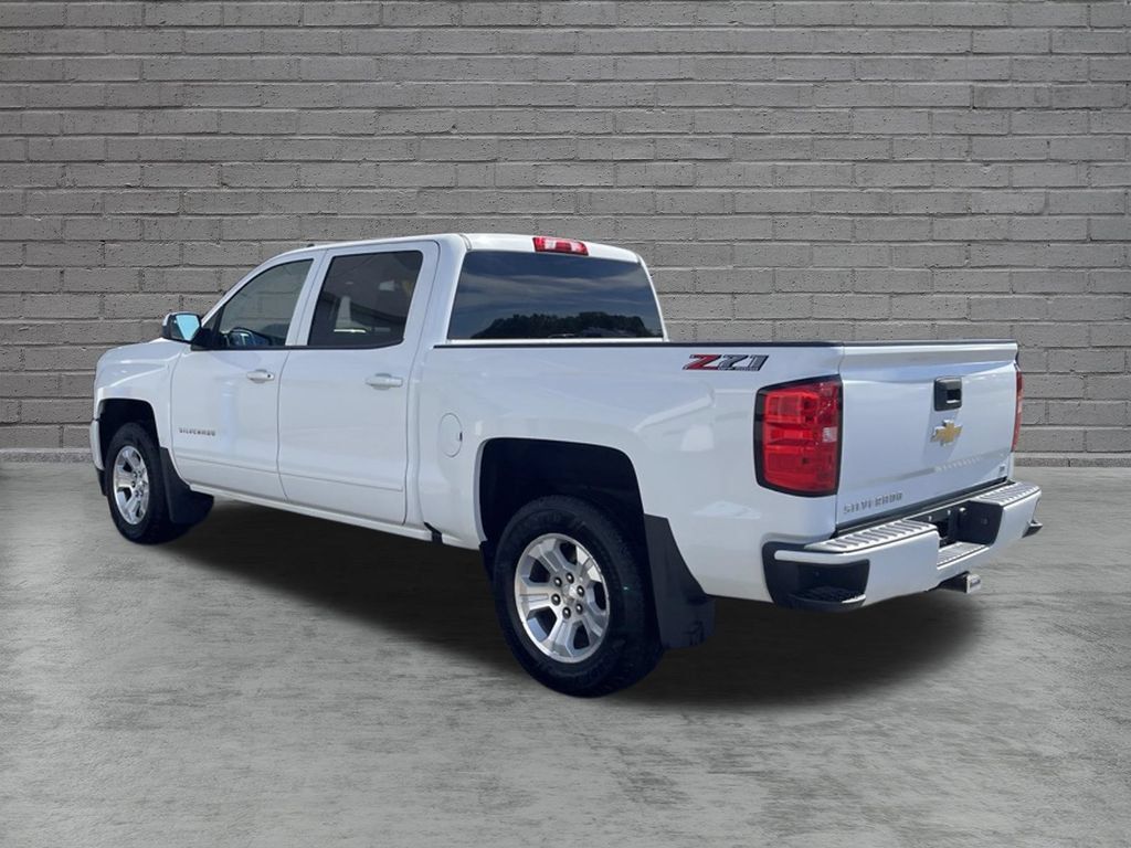 Used 2018 Chevrolet Silverado 1500 LT w/ All Star Edition AWD/4WD image 6