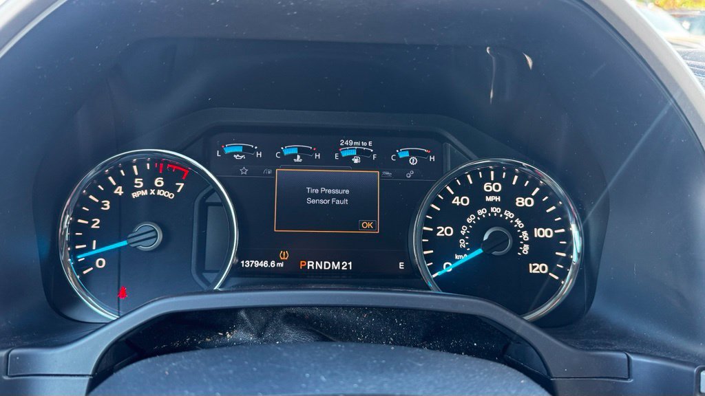 Used 2016 Ford F150 Lariat AWD/4WD image 22