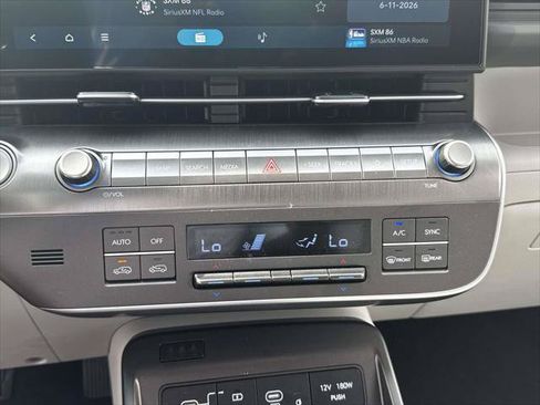 Used 2026 Hyundai Kona SEL Premium AWD/4WD image 29