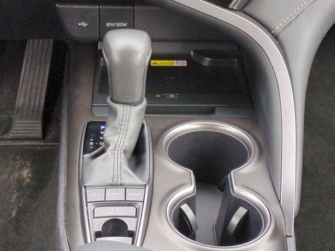 Used 2024 Toyota Camry XSE image 17