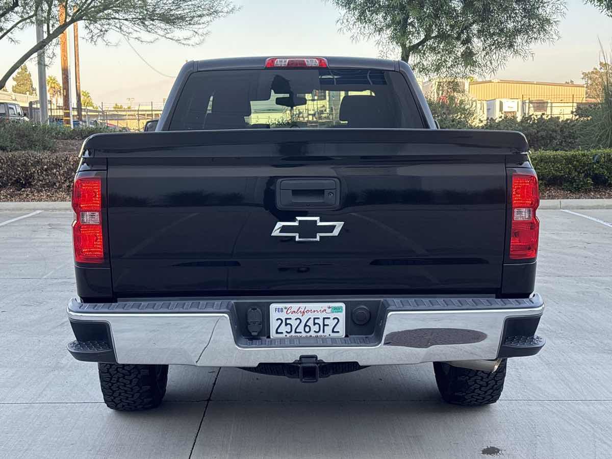 Used 2017 Chevrolet Silverado 1500 LT w/ All Star Edition RWD image 4