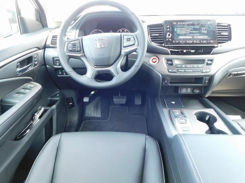 New 2025 Honda Ridgeline RTL+ image 12