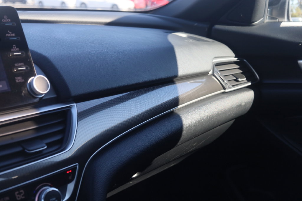Used 2019 Honda Accord Sport image 24